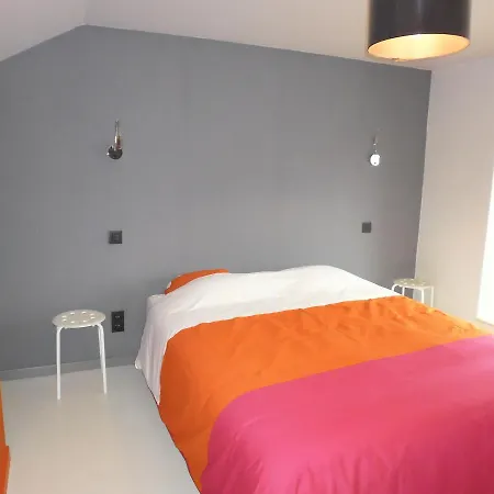 Les 4 Vins Bed & Breakfast Longlier